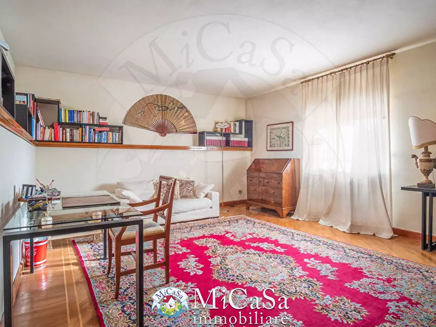 Immagine 34 di Villa in vendita  in Strada Statale dell'Abetone e del Brennero 86 a San Giuliano Terme