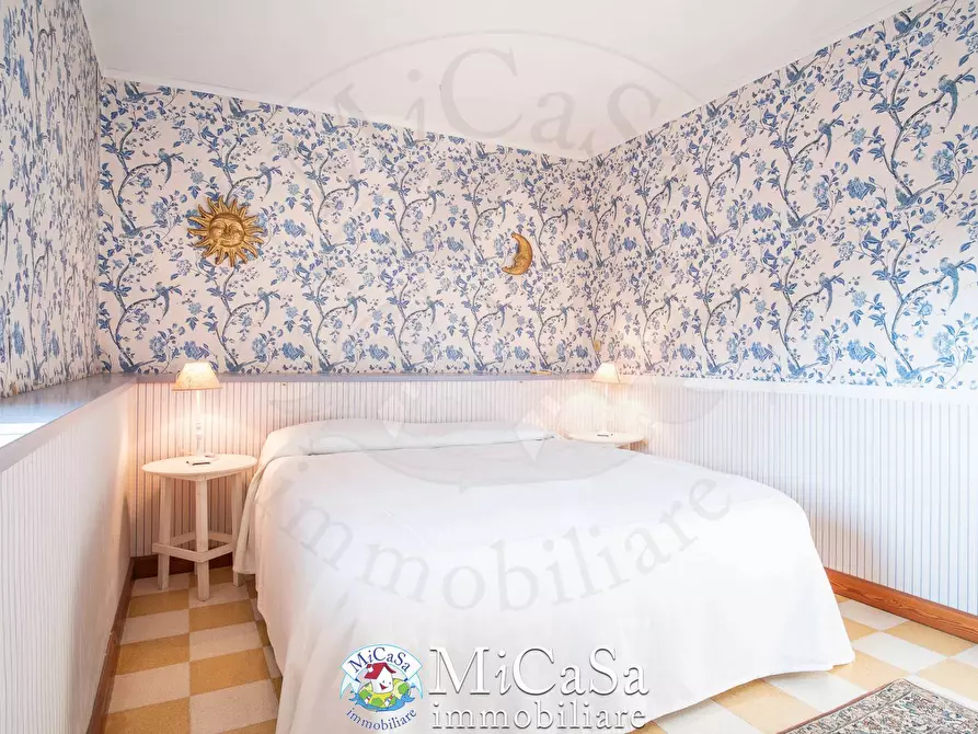 Immagine 37 di Villa in vendita  in Strada Statale dell'Abetone e del Brennero 86 a San Giuliano Terme