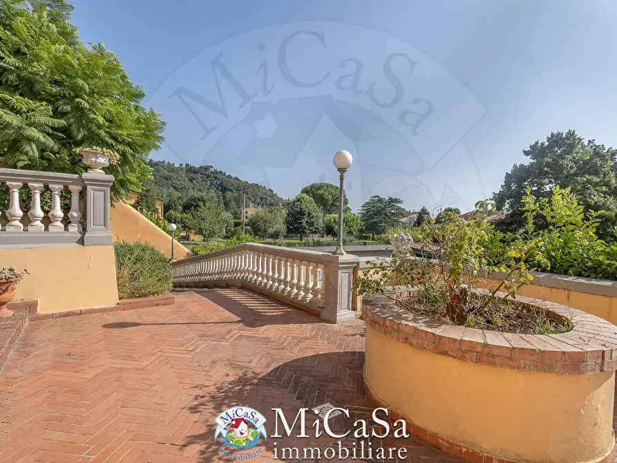 Immagine 44 di Villa in vendita  in Strada Statale dell'Abetone e del Brennero 86 a San Giuliano Terme