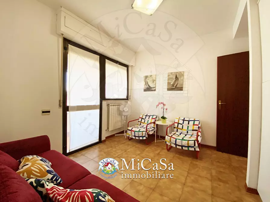 Immagine 11 di Appartamento in affitto  in VIALE DEL TIRRENO 109 a Pisa