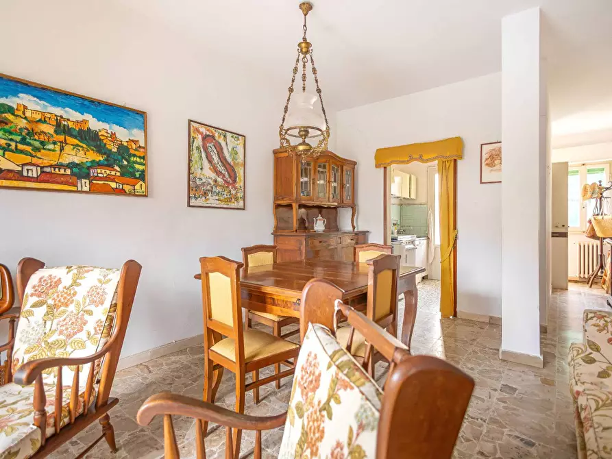 Immagine 8 di Appartamento in vendita  in via delle ginestre 3 a Pisa