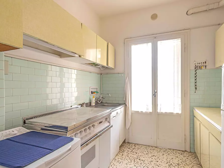 Immagine 9 di Appartamento in vendita  in via delle ginestre 3 a Pisa