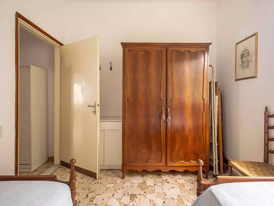 Immagine 17 di Appartamento in vendita  in via delle ginestre 3 a Pisa