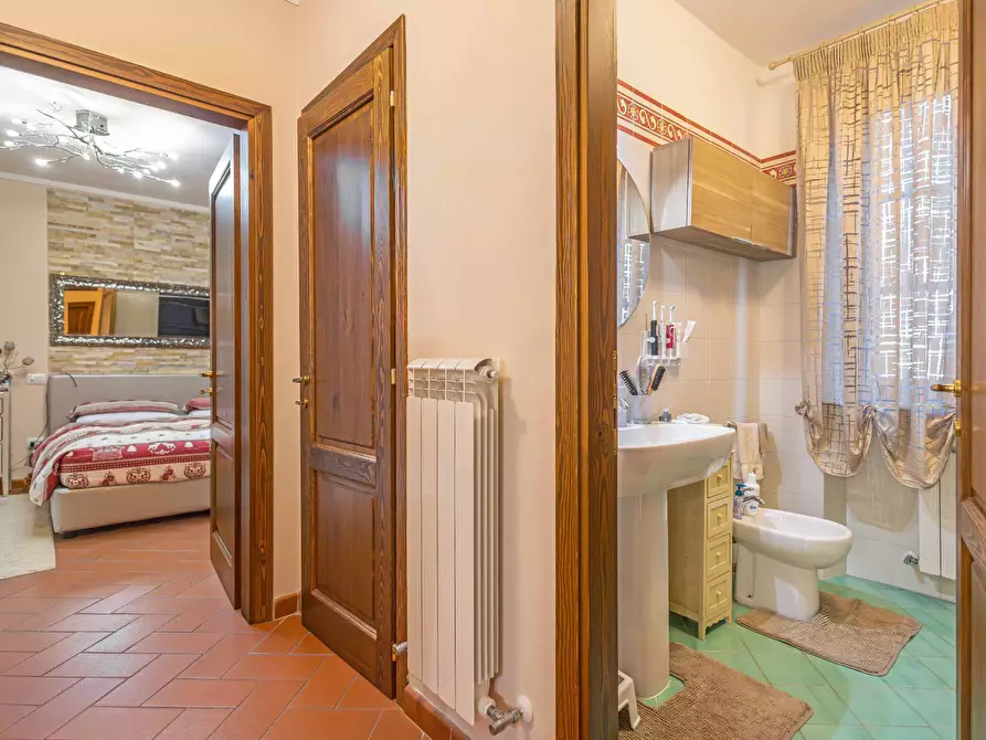 Immagine 18 di Casa indipendente in vendita  in Piazza del Mercato 1 a Vecchiano