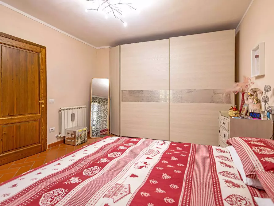 Immagine 16 di Casa indipendente in vendita  in Piazza del Mercato 1 a Vecchiano