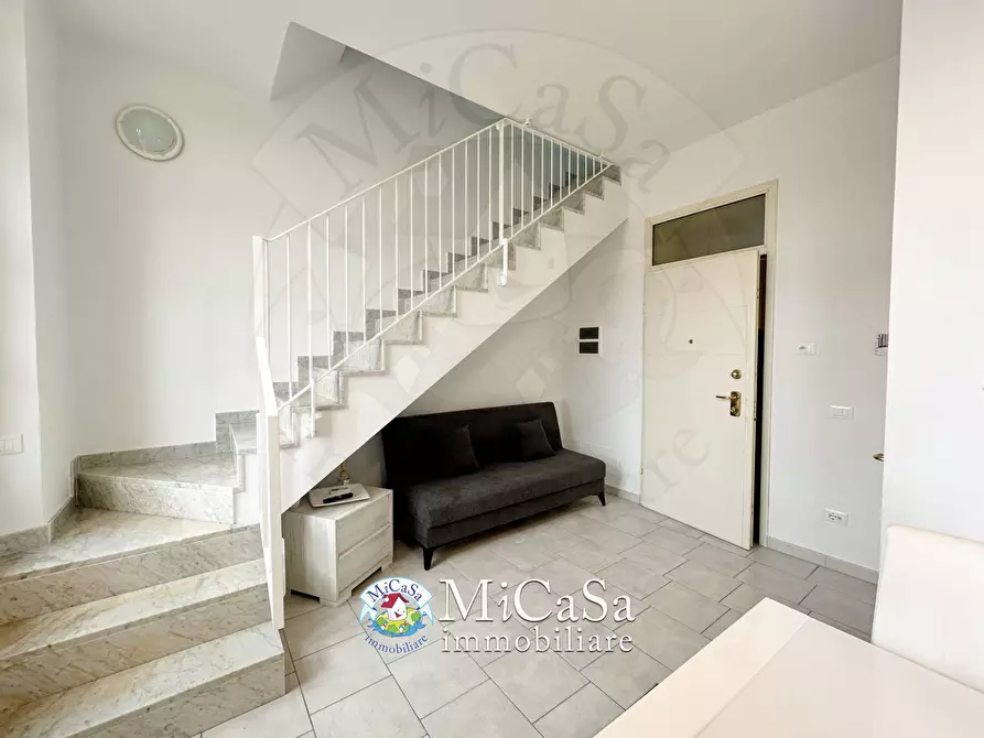 Immagine 13 di Appartamento in vendita  in Viale Del Tirreno 355 a Pisa