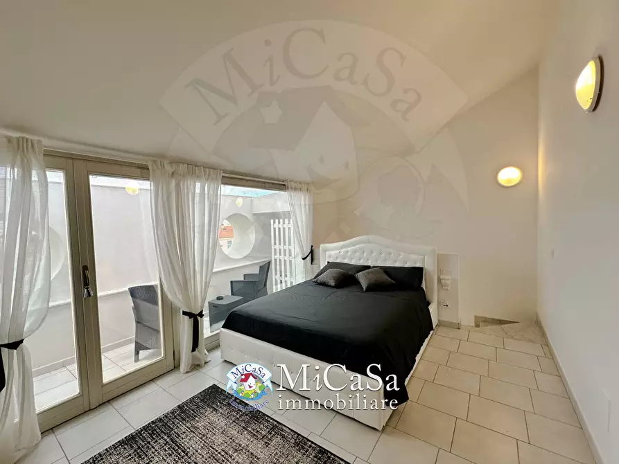 Immagine 16 di Appartamento in vendita  in Viale Del Tirreno 355 a Pisa