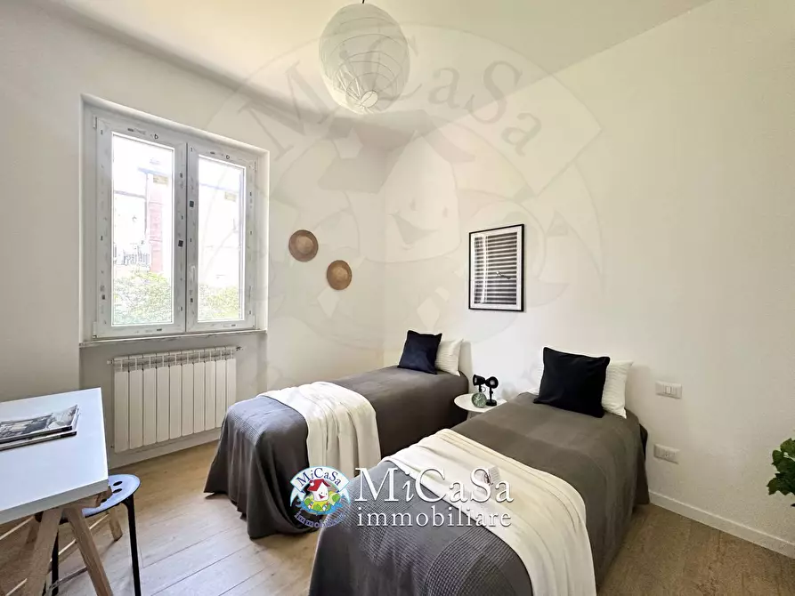 Immagine 22 di Villa in vendita  in Viale Del Tirreno 9 a Pisa