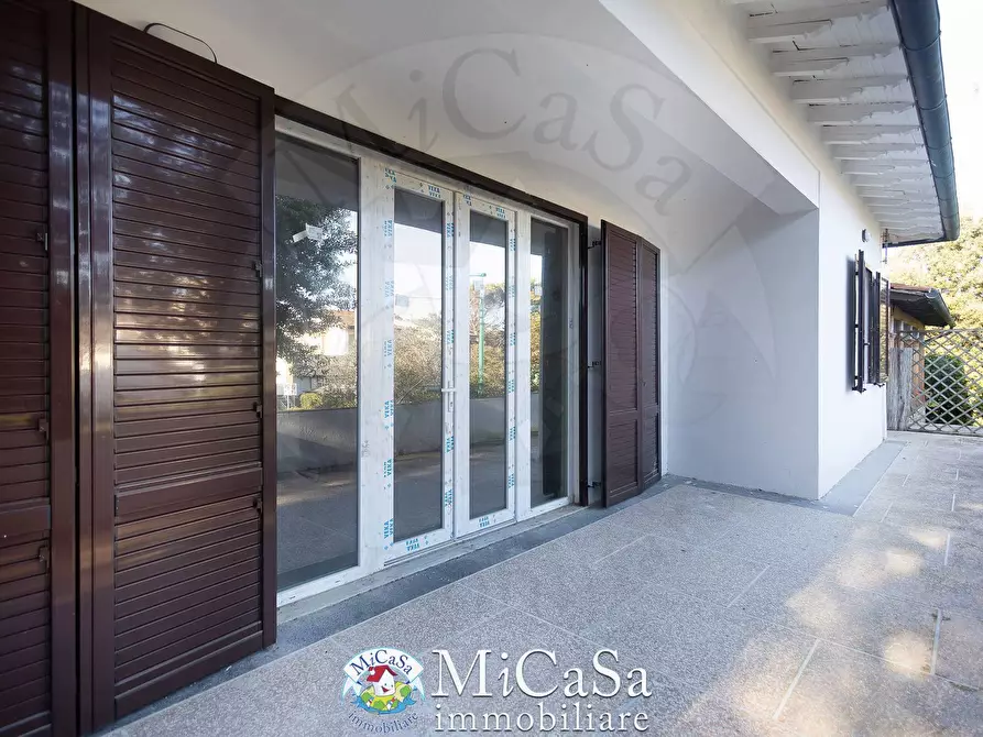 Immagine 45 di Villa in vendita  in Viale Del Tirreno 9 a Pisa