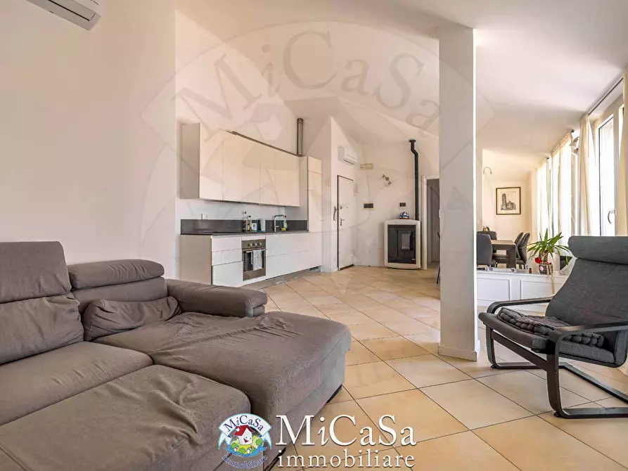 Immagine 13 di Attico in vendita  in Via Dei Tulipani 1 a Pisa