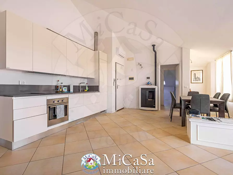 Immagine 14 di Attico in vendita  in Via Dei Tulipani 1 a Pisa