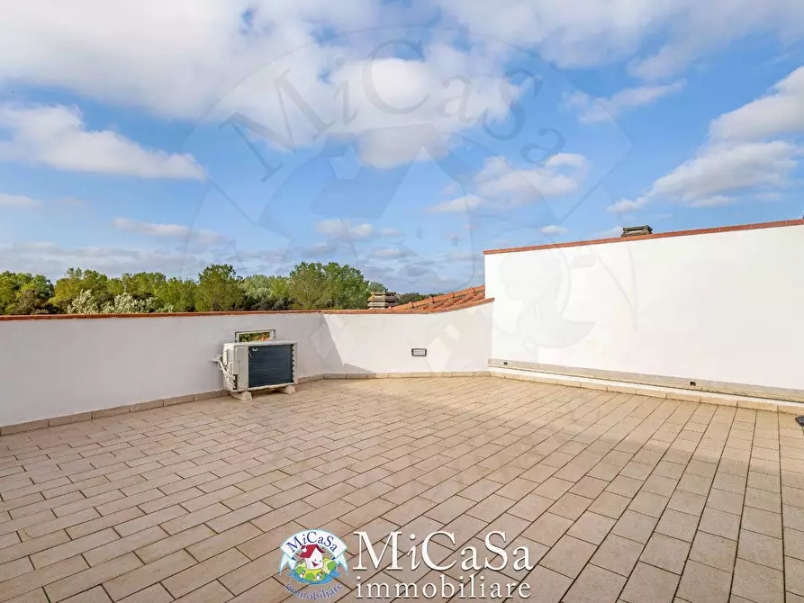 Immagine 27 di Attico in vendita  in Via Dei Tulipani 1 a Pisa