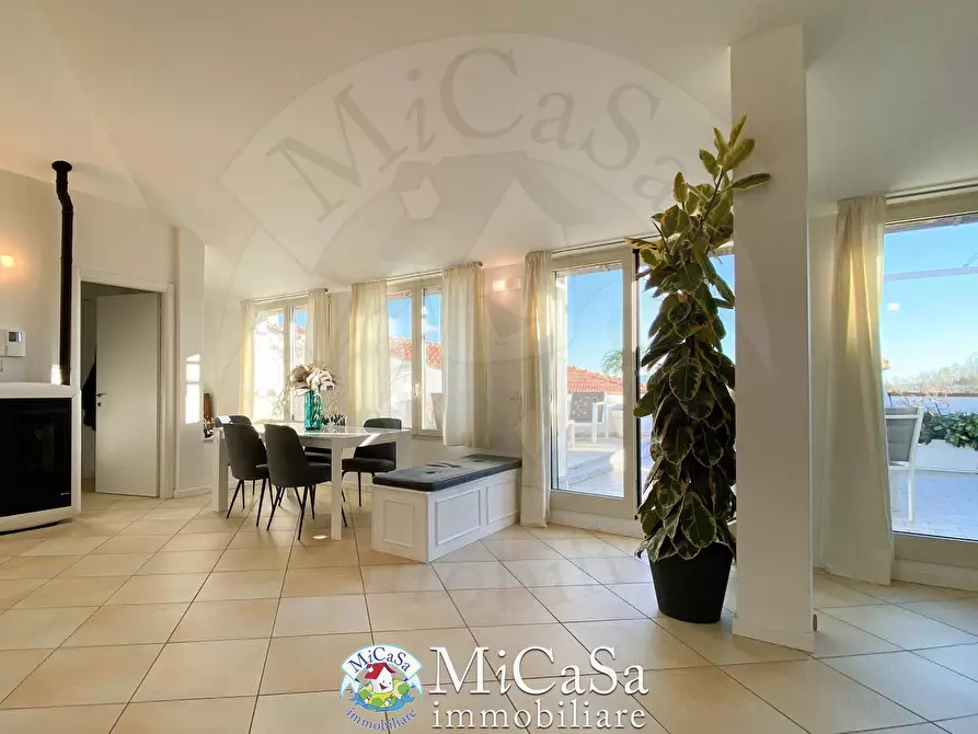 Immagine 34 di Attico in vendita  in Via Dei Tulipani 1 a Pisa