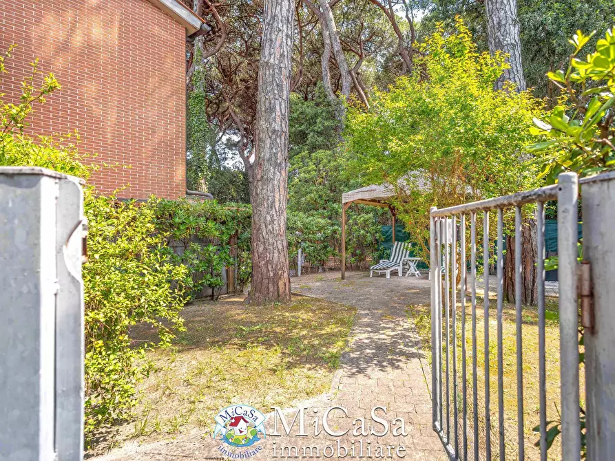 Immagine 26 di Appartamento in vendita  in Via Dei Pioppi 38 a Pisa