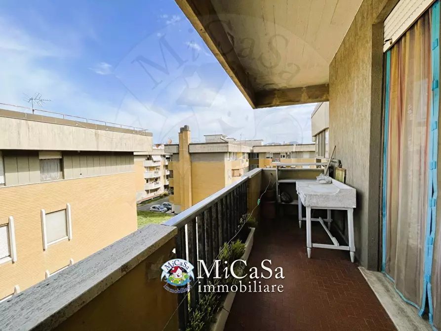 Immagine 16 di Appartamento in vendita  in Piazzale Martin Luther King 12 a Pisa