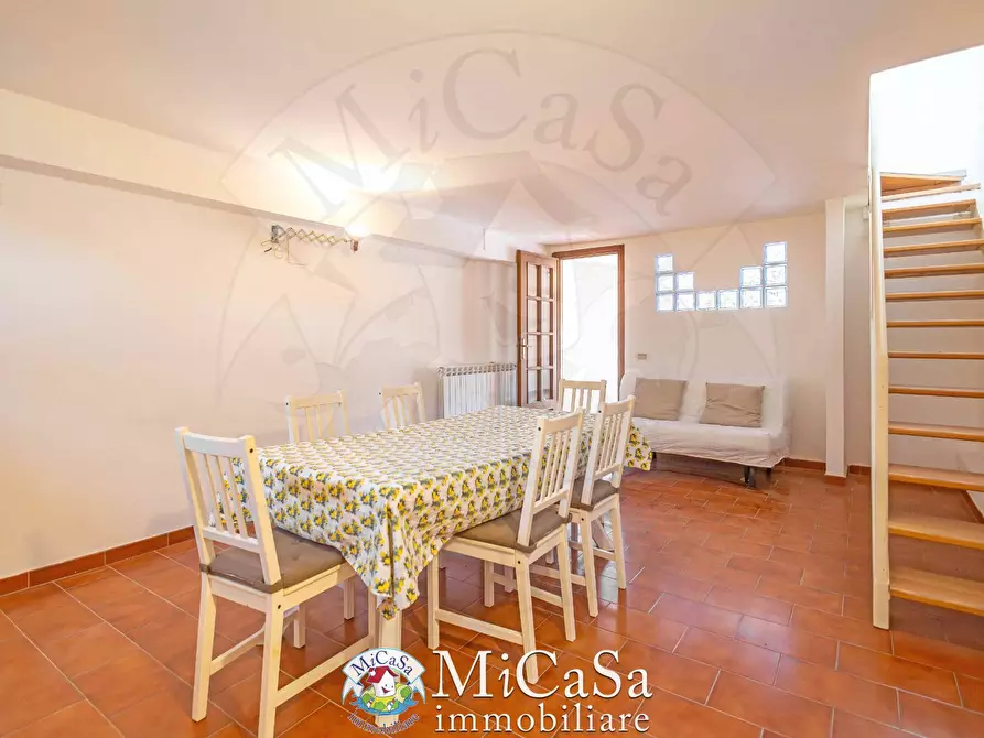 Immagine 22 di Villetta a schiera in vendita  in viale del tirreno 82 a Pisa