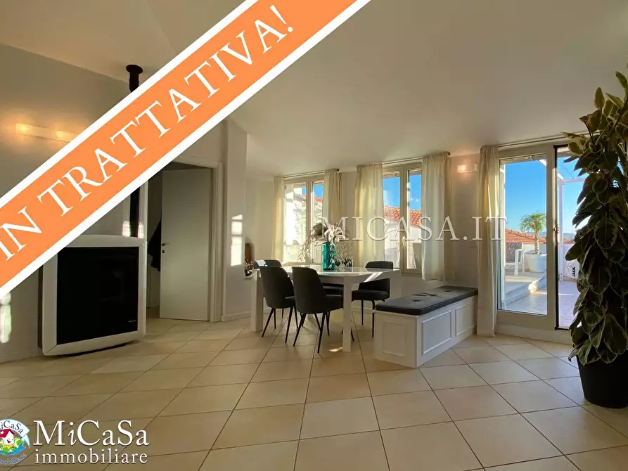 Immagine 1 di Attico in vendita  in Via Dei Tulipani 1 a Pisa