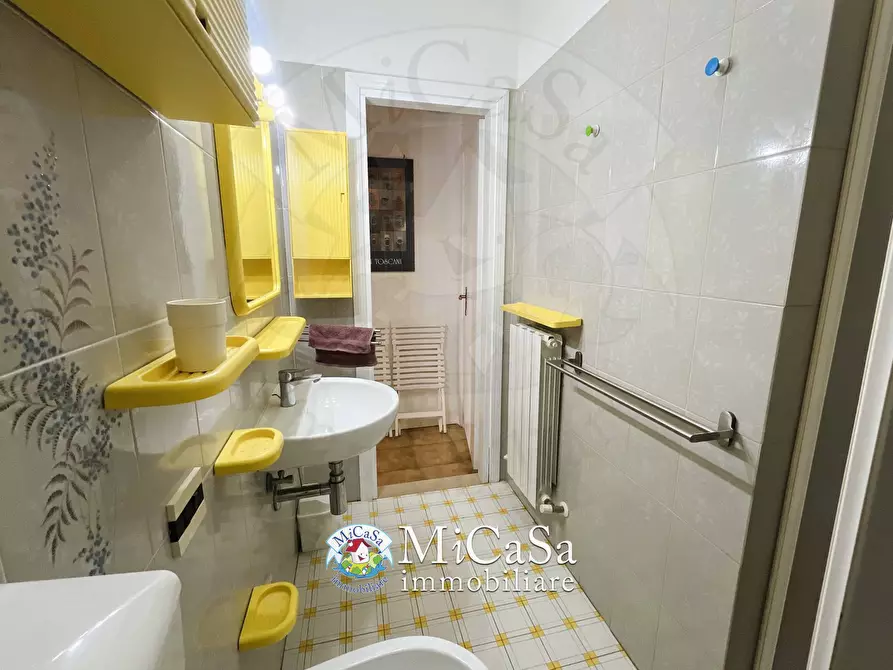 Immagine 12 di Appartamento in affitto  in Viale Del Tirreno 109 a Pisa