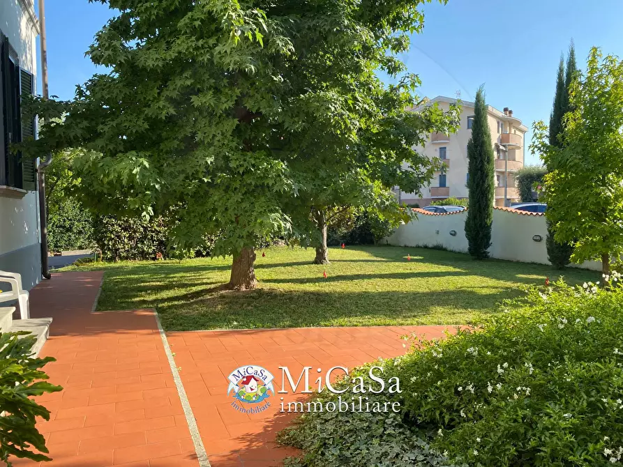 Immagine 11 di Appartamento in vendita  in Via Fiorentina 595 a Pisa