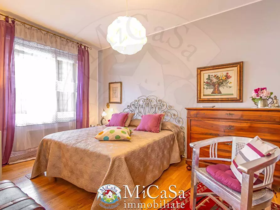 Immagine 10 di Appartamento in vendita  in Via Delle Mimose 1 a Pisa