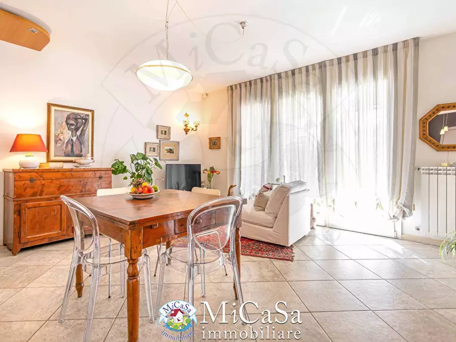 Immagine 8 di Appartamento in vendita  in Via Delle Mimose 1 a Pisa