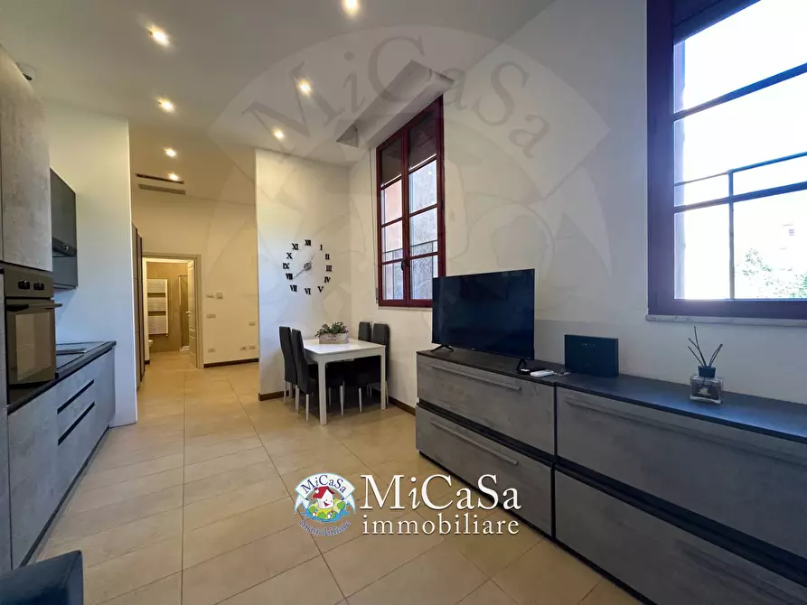 Immagine 2 di Appartamento in vendita  in viale del tirreno 80 a Pisa