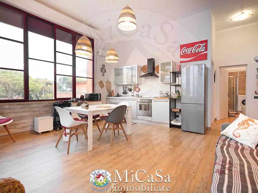 Immagine 9 di Appartamento in vendita  in via del tirreno 82 a Pisa