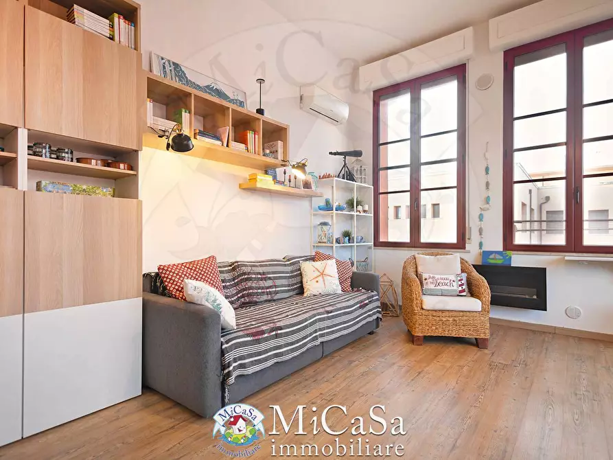 Immagine 11 di Appartamento in vendita  in via del tirreno 82 a Pisa