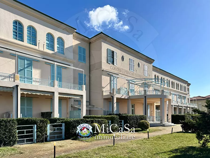 Immagine 28 di Appartamento in vendita  in Viale Del Tirreno 74/E a Pisa