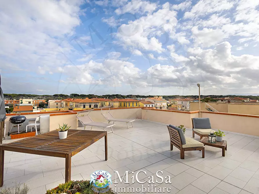 Immagine 15 di Appartamento in vendita  in Via Enrico Diacono 29 a Pisa