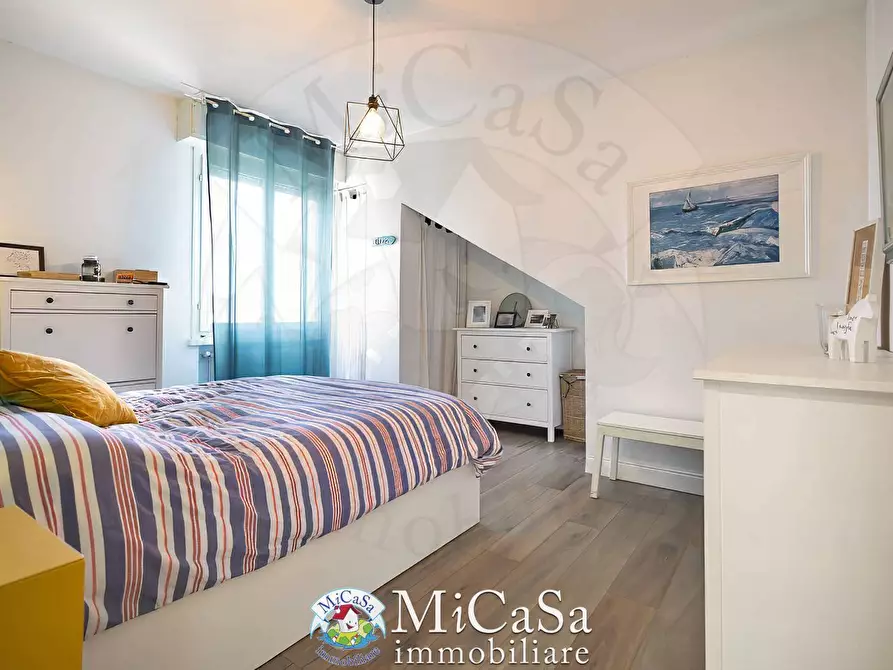 Immagine 10 di Appartamento in vendita  in Via Enrico Diacono 29 a Pisa