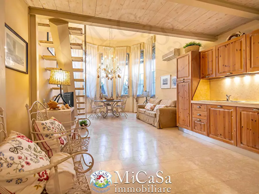 Immagine 4 di Appartamento in vendita  in via del tirreno 76 a Pisa