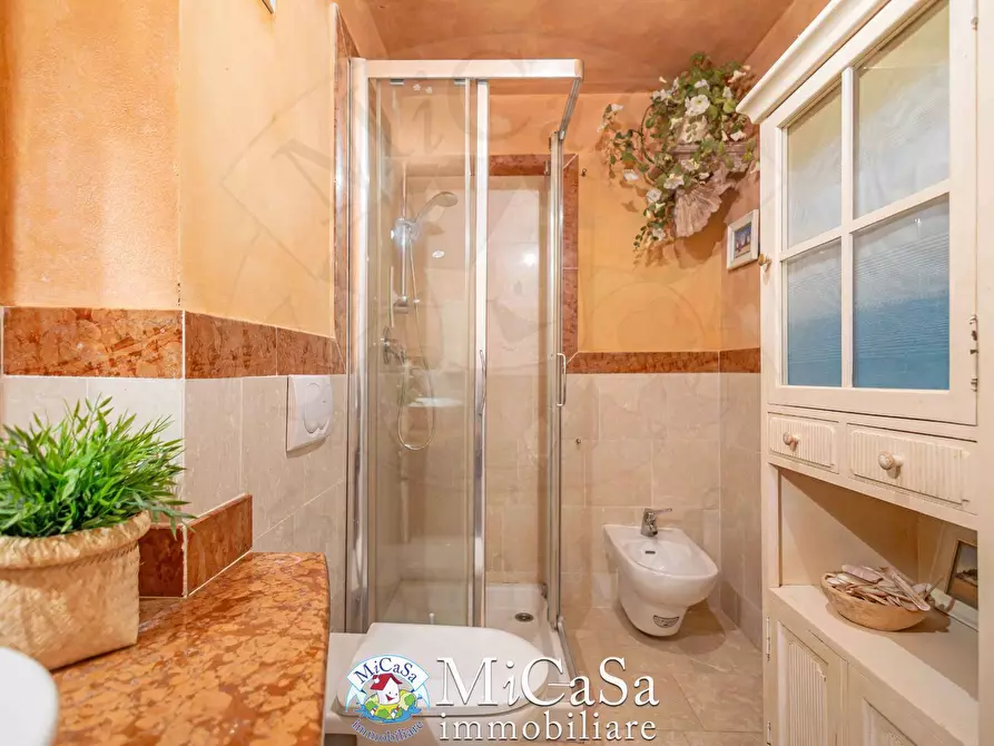 Immagine 15 di Appartamento in vendita  in via del tirreno 76 a Pisa