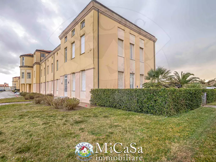 Immagine 26 di Appartamento in vendita  in via del tirreno 76 a Pisa