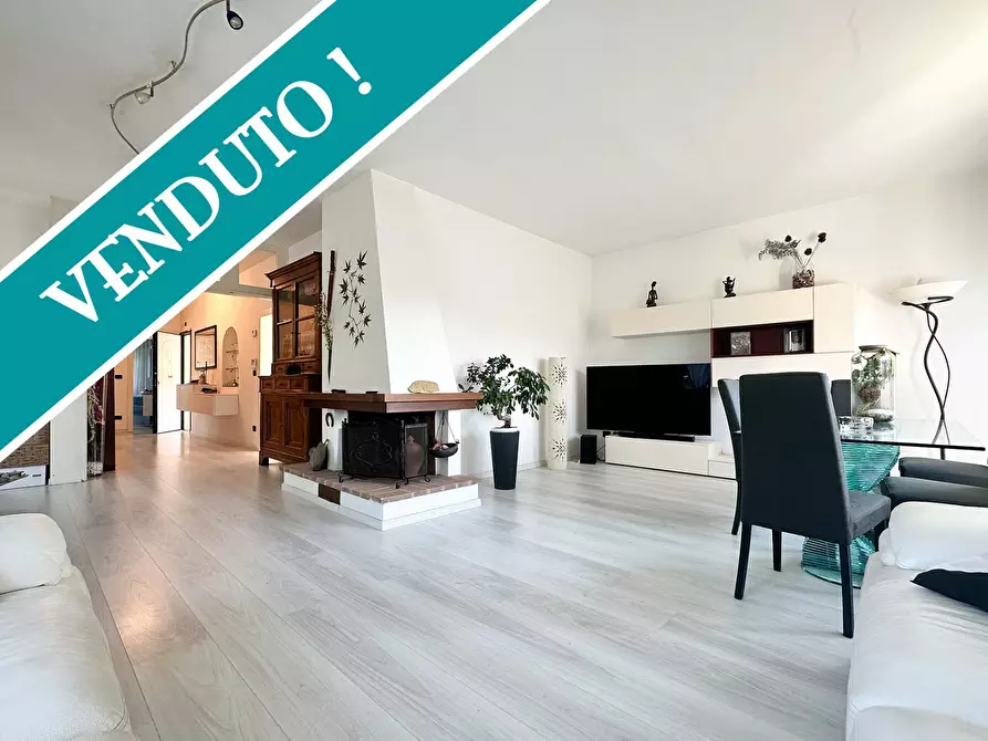 Immagine 1 di Multiproprietà in vendita  in Via Degli alberi 4 a Pisa