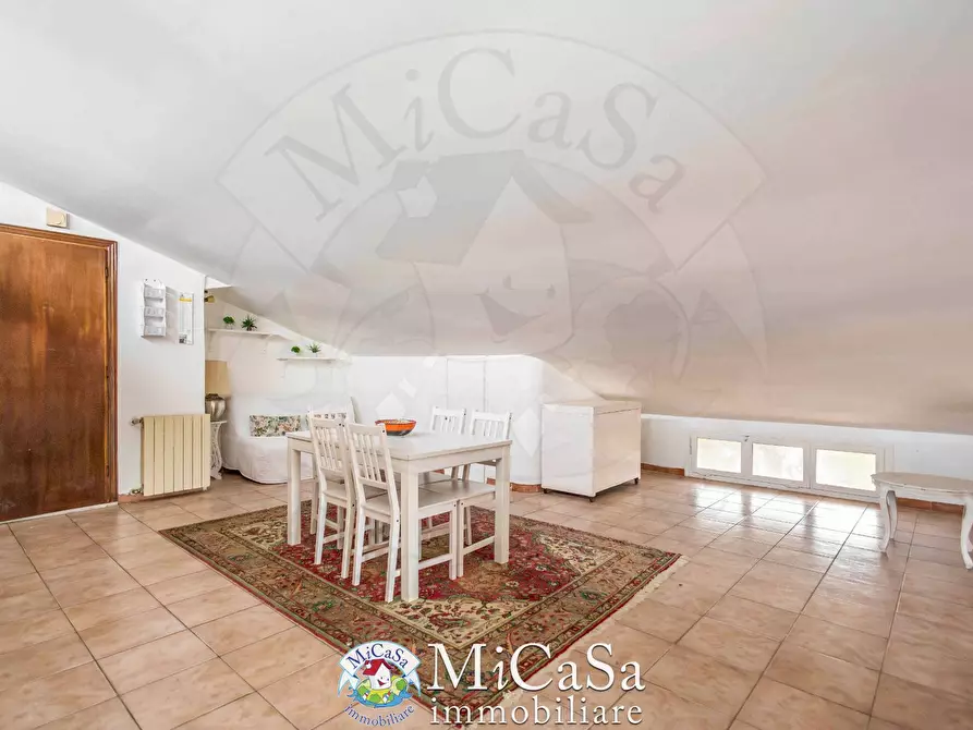 Immagine 7 di Attico in vendita  in Via Degli Oleandri 8 a Pisa