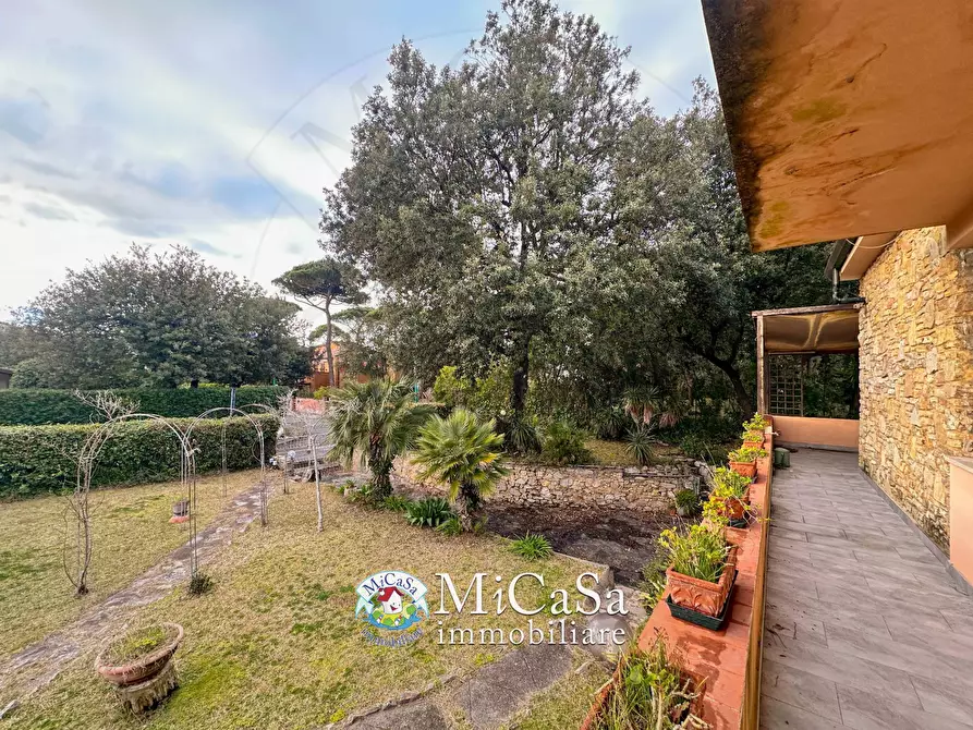 Immagine 7 di Villa in vendita  in Via Pisorno 14 a Pisa