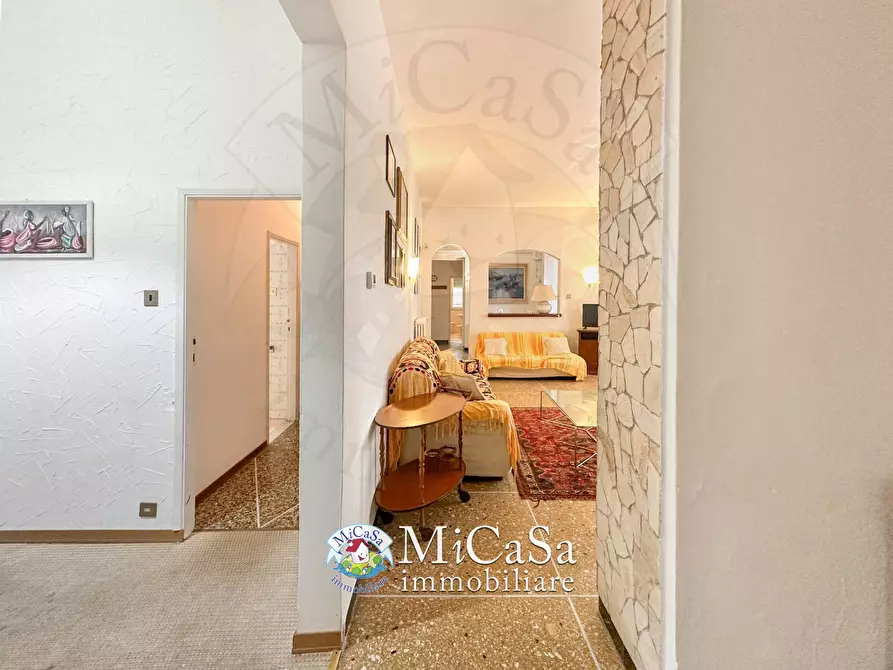Immagine 12 di Villa in vendita  in Via Pisorno 14 a Pisa