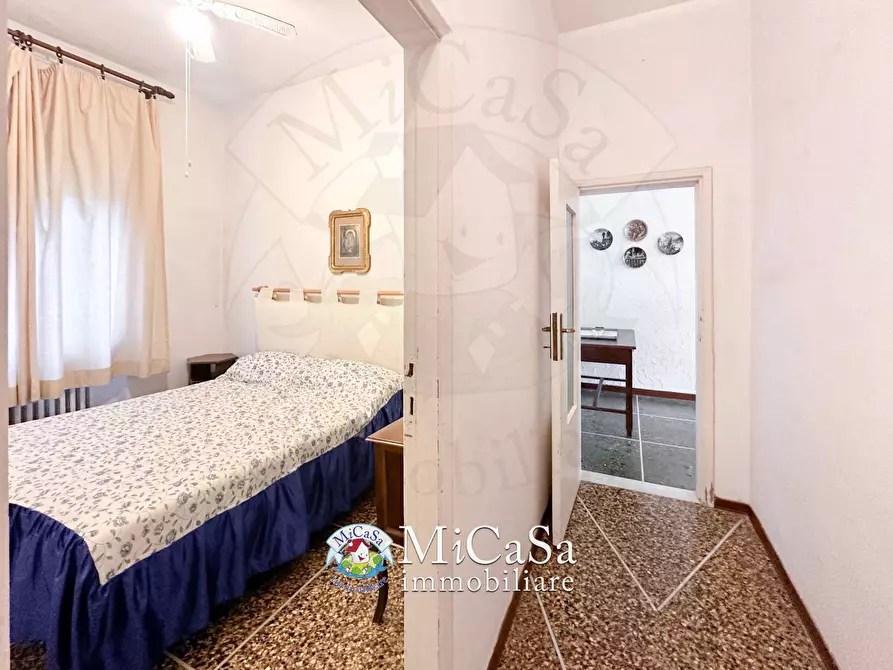 Immagine 15 di Villa in vendita  in Via Pisorno 14 a Pisa