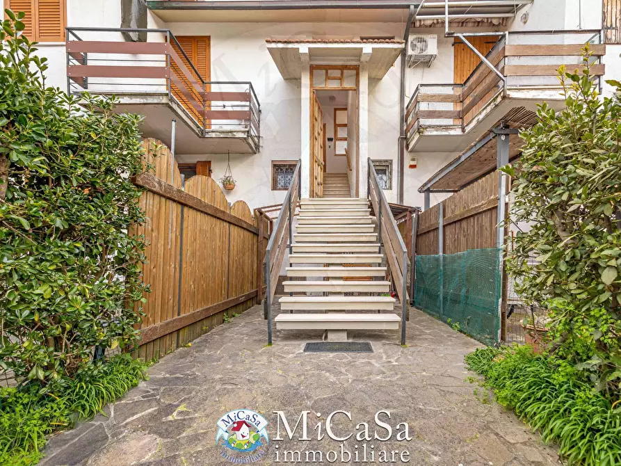 Immagine 15 di Appartamento in vendita  in Via Del Tirreno 85 a Pisa