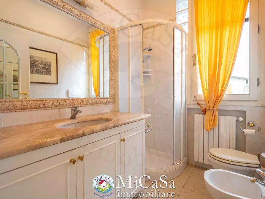 Immagine 13 di Appartamento in vendita  in Via Del Tirreno 85 a Pisa