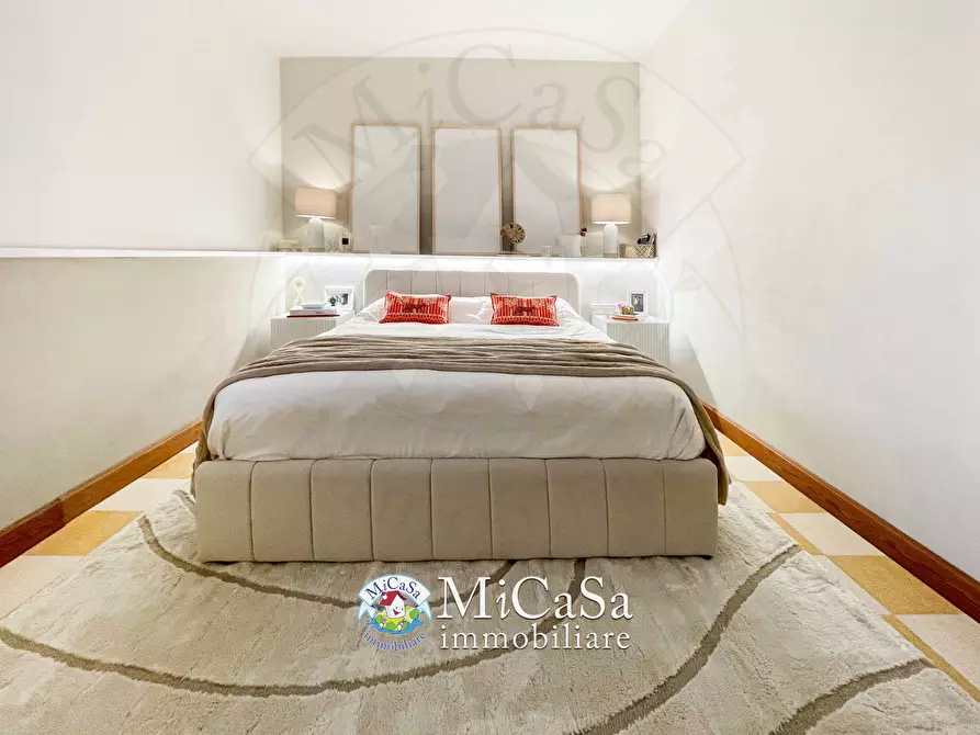 Immagine 47 di Villa in vendita  in Strada Statale dell'Abetone e del Brennero 86 a San Giuliano Terme