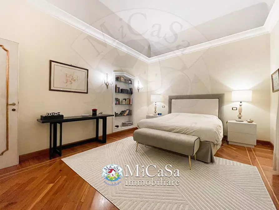 Immagine 28 di Villa in vendita  in Strada Statale dell'Abetone e del Brennero 86 a San Giuliano Terme