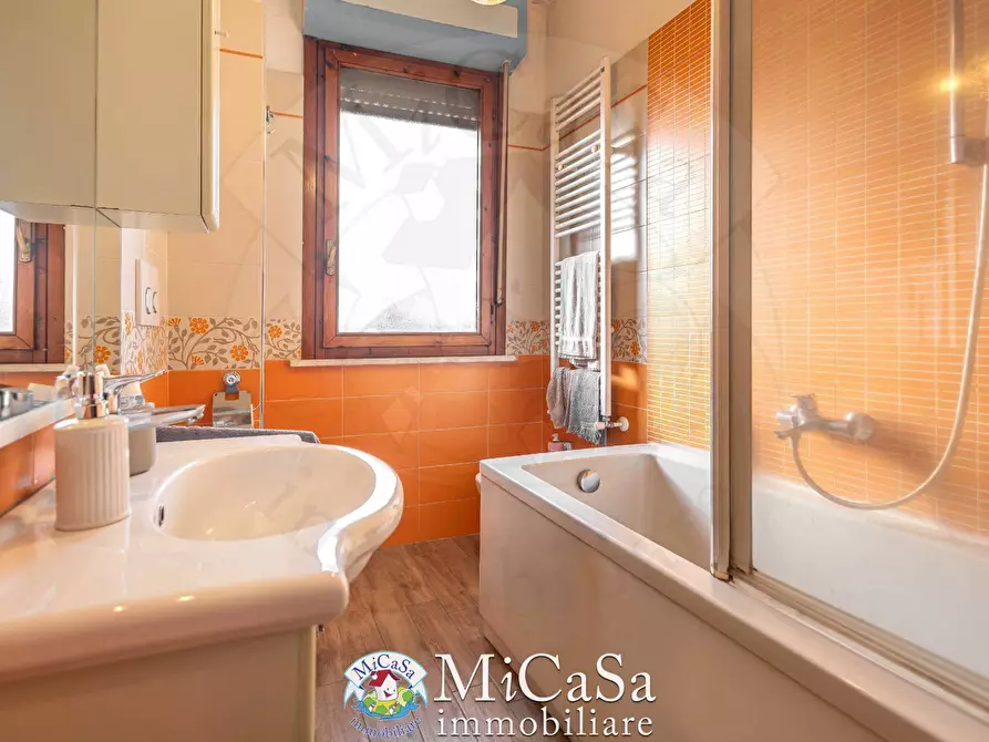 Immagine 17 di Appartamento in vendita  in Via Luigi Pera 10 a Pisa