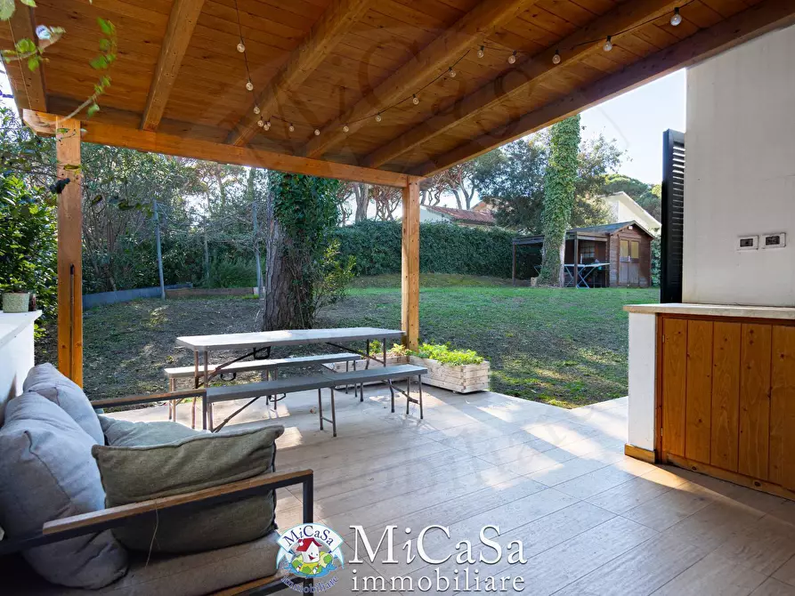 Immagine 3 di Casa semindipendente in vendita  in Via Delle Abetelle 55 a Pisa