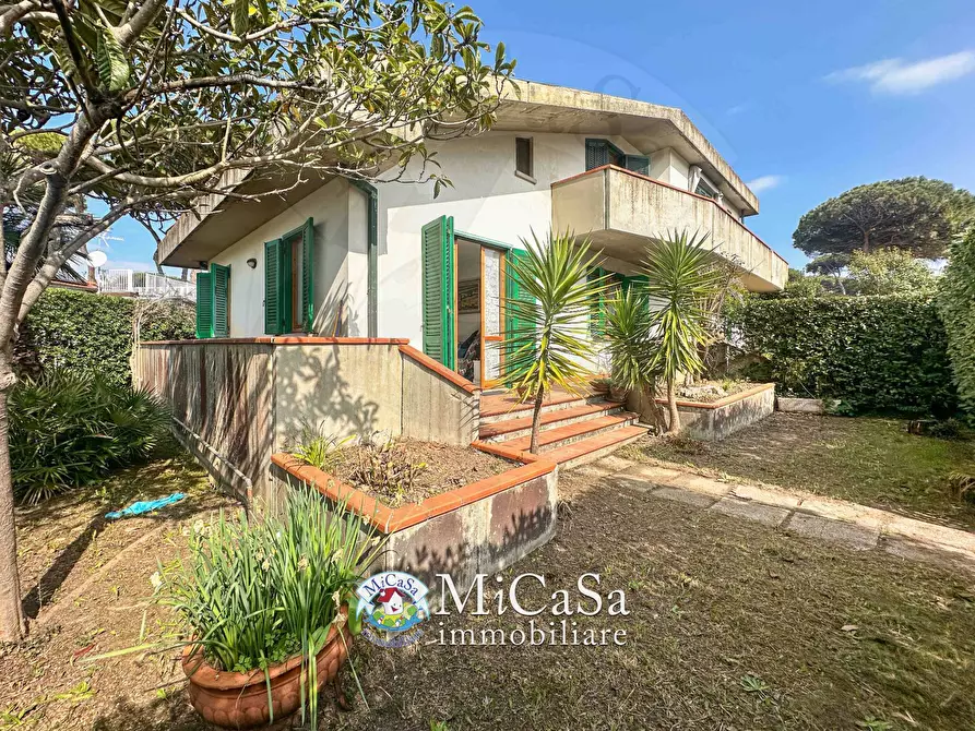 Immagine 1 di Appartamento in vendita  in VIA PISORNO 14 a Pisa