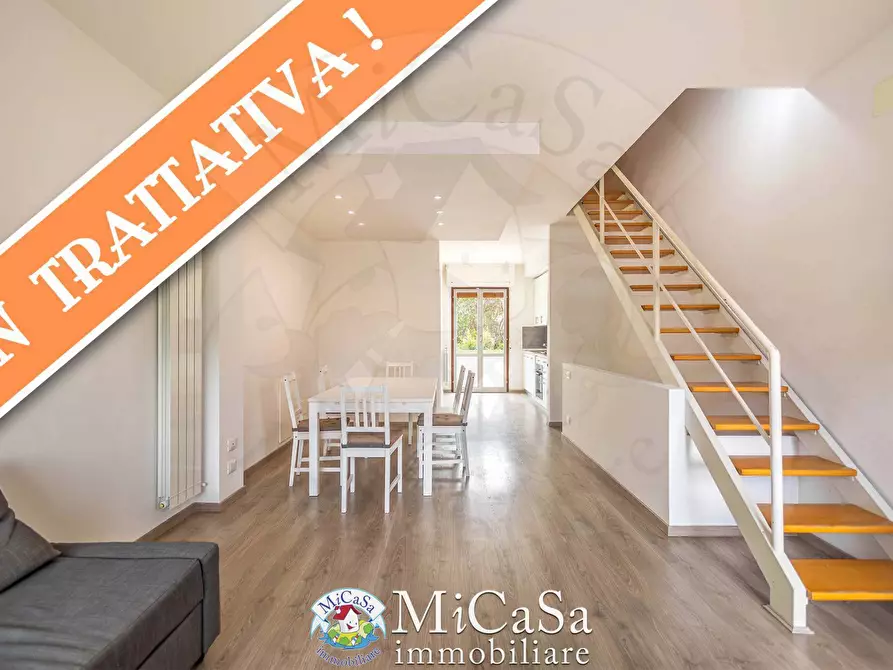 Immagine 1 di Villetta a schiera in vendita  in viale del tirreno 82 a Pisa