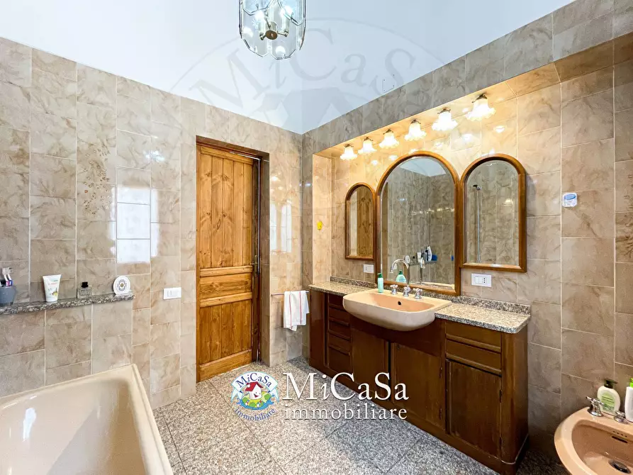 Immagine 16 di Multiproprietà in vendita  in Viale Delle Cascine 50 a Pisa