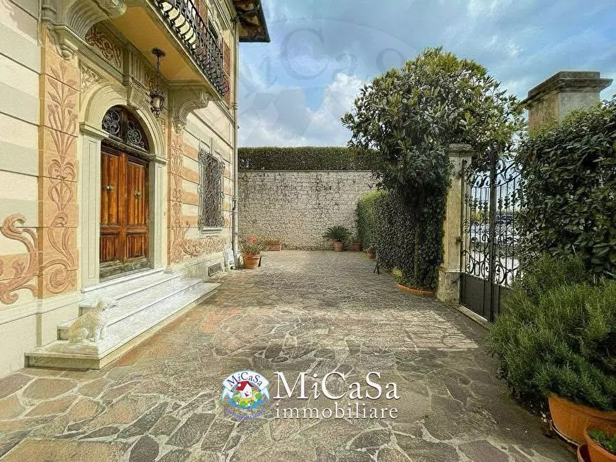 Immagine 1 di Multiproprietà in vendita  in Viale Delle Cascine 50 a Pisa