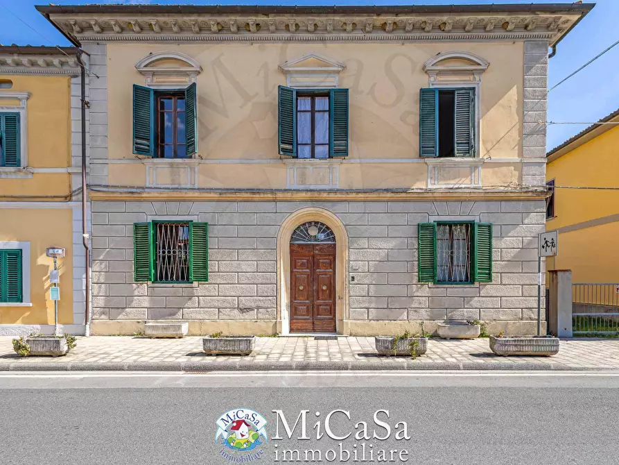 Immagine 1 di Villa in vendita  in Via Antonio Gramsci 44 a Casciana Terme Lari